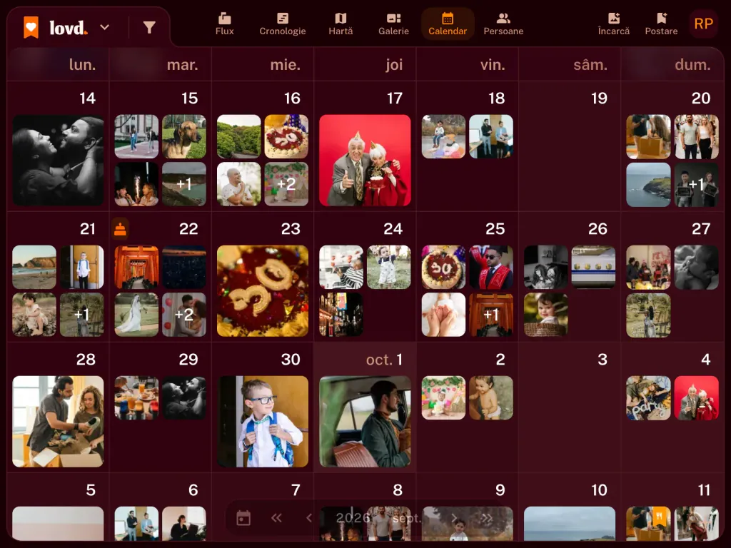 Calendarul Lovd în septembrie: fotografii în majoritatea zilelor, de la torturi aniversare la o plimbare pe faleză, și o zi de naștere marcată pe 22.